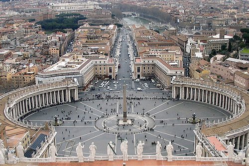 picture of the Vatican from above