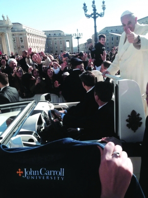 pope Francis in crowd