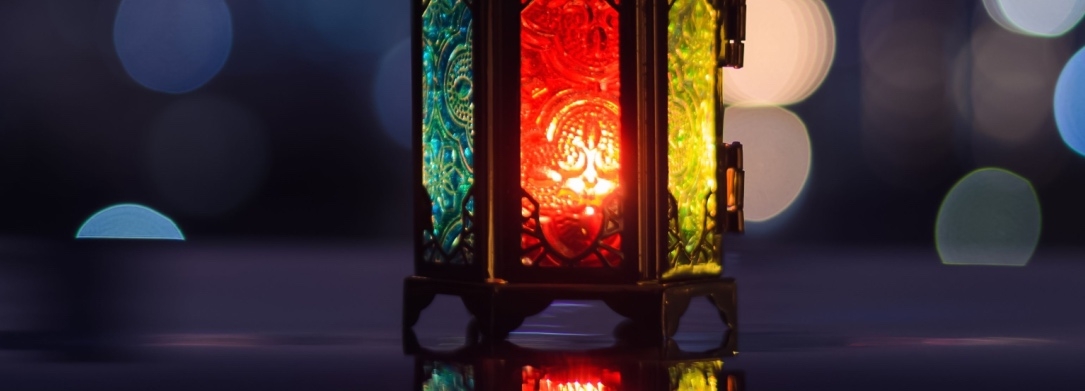 lantern with three colors